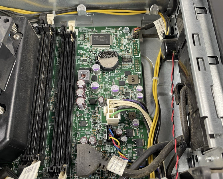 Dell Optiplex 9020 SFF i7-4770 3.40 GHz 4 GB RAM No HDD/OS