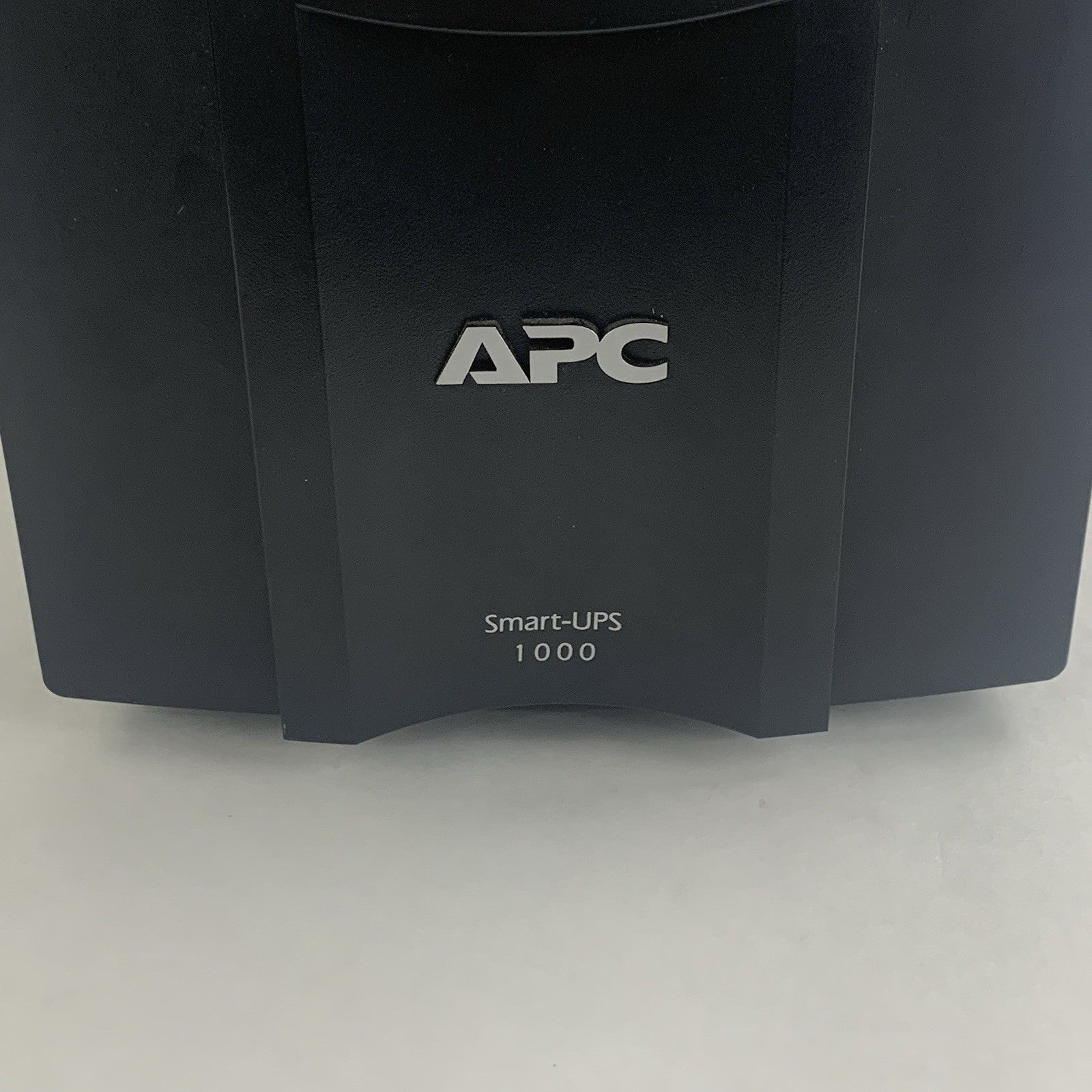 APC SMT1000 Smart-UPS 1000 120V 700W 8 Outlet LCD Tested No Battery2