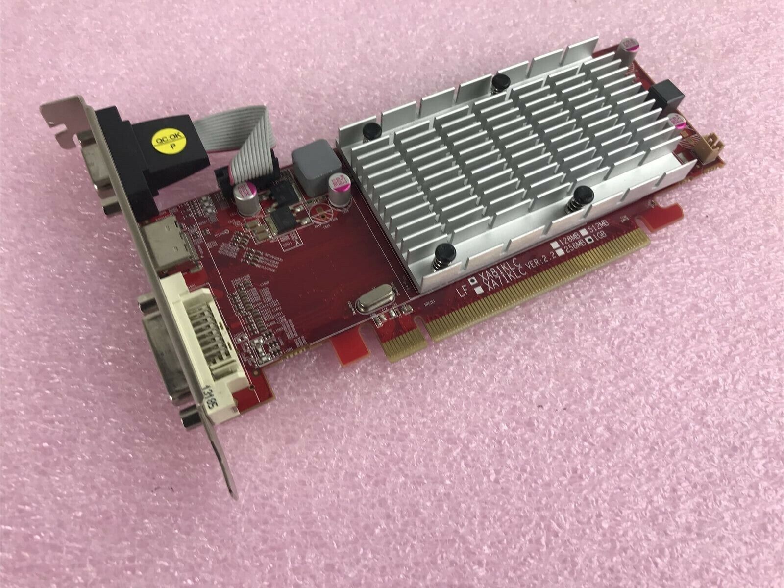 ATI VisionTek 63501GR2PC PCIe 1GB Video Card XA81KLC-PI3ZU (Lot of 3)