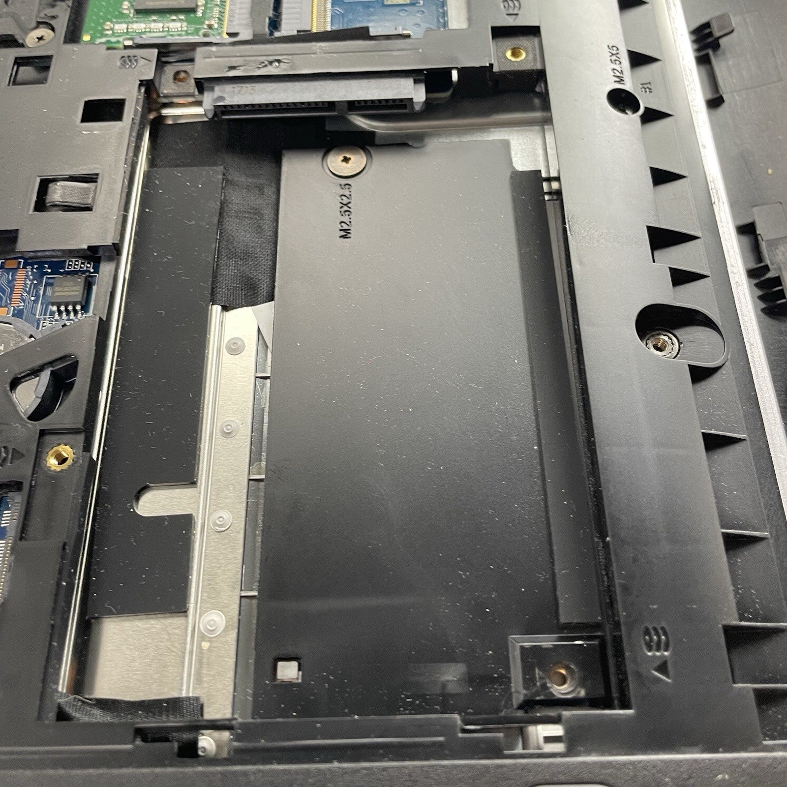 HP ProBook 440 G3 14" i5-6200U 2.30 GHz 8 GB RAM No SSD/OS/AC/Battery16