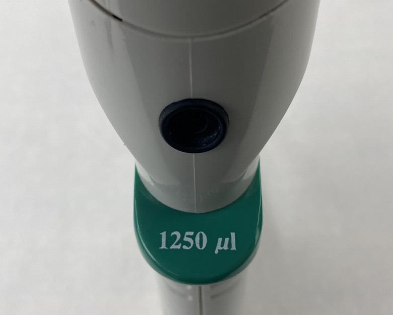 Lot of 4 Thermo Scientific Matrix 1250 uL 8-Channel Electronic Pipette