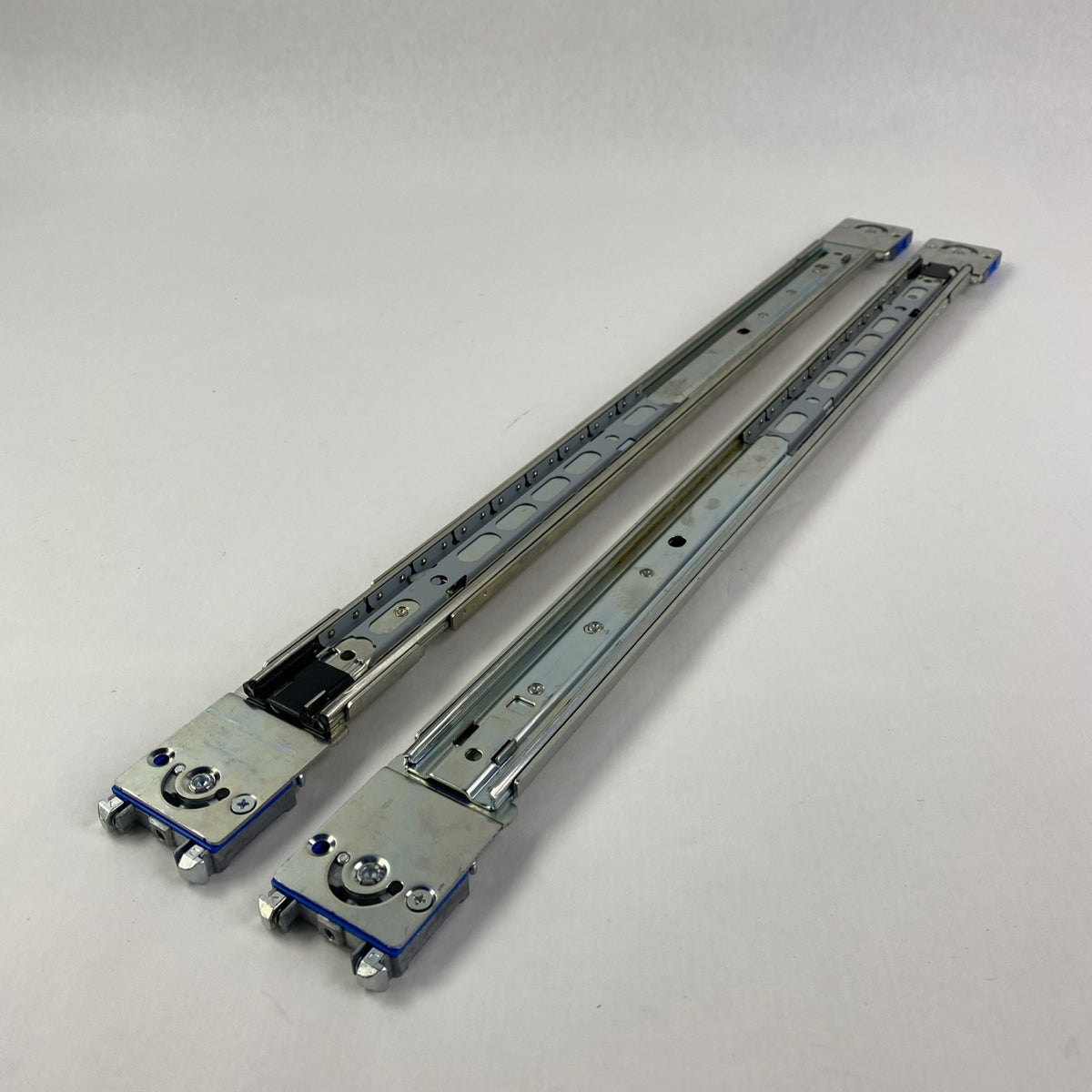 Accuride 042 009-400 03 1U/2U Server Workstation Rail Kit6