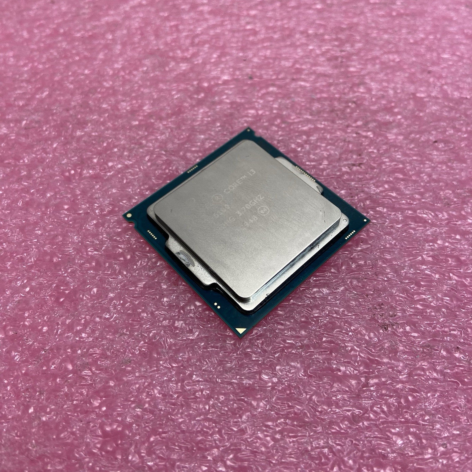 Intel Core i3-6100 SR2HG 3.7GHz Desktop Processor0