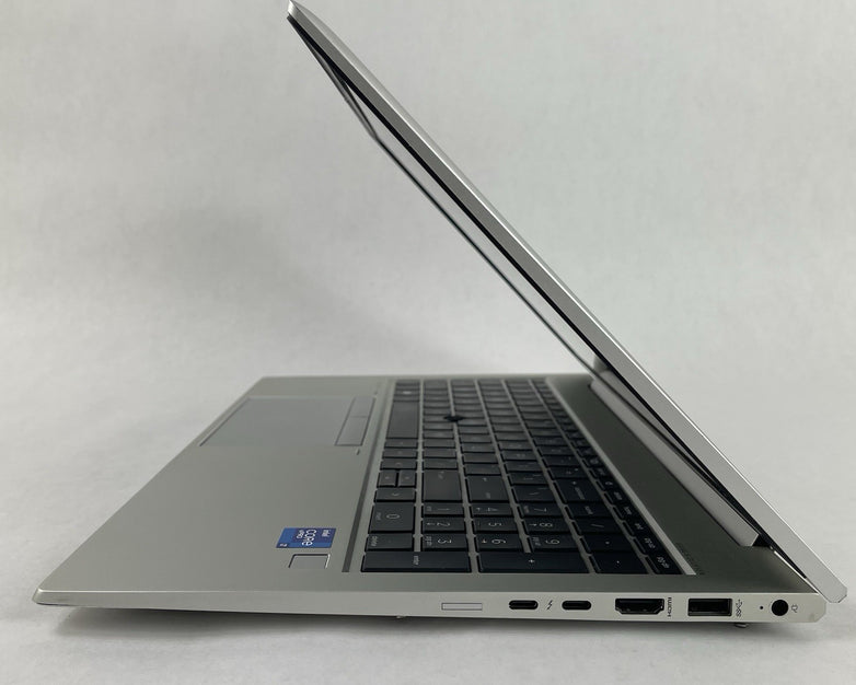 HP EliteBook 850 G8 15.6" i7-1185G7 3.00 GHz 8 GB RAM No SSD/OS/AC/Batt