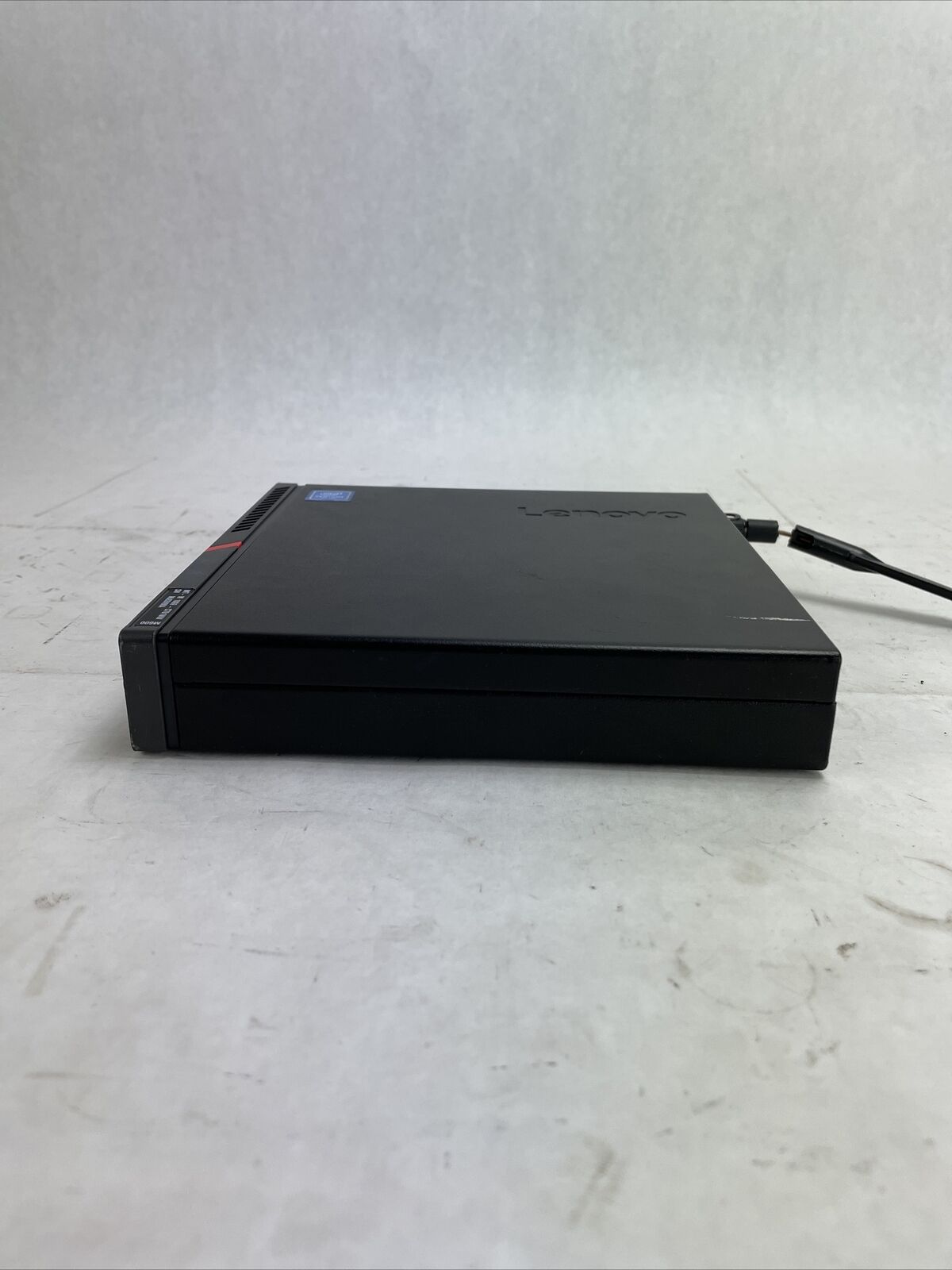 Lenovo ThinkCentre M600 Micro Intel Pentium N3700 1.6GHz 8GB RAM No HDD No OS