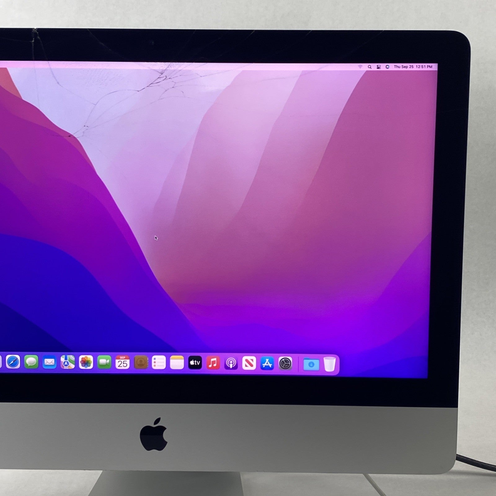 Apple A1418 iMac Retina 4k 21.5" 2015 3.1GHz i5 16GB RAM 1TB HDD Fusion -Cracked