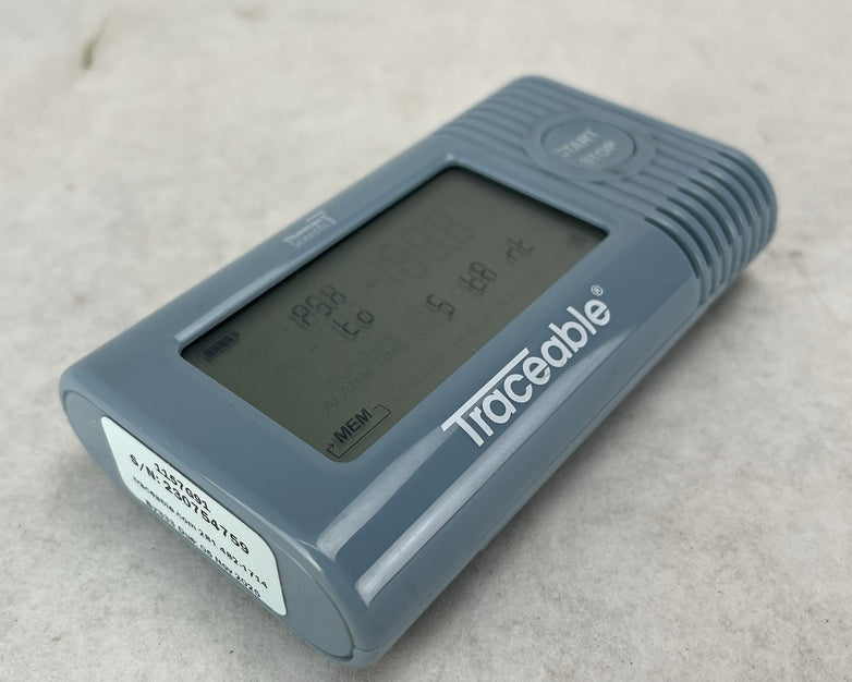 Traceable Temperature/Humidity Bluetooth Data Logger Compatible w/ TraceableGO