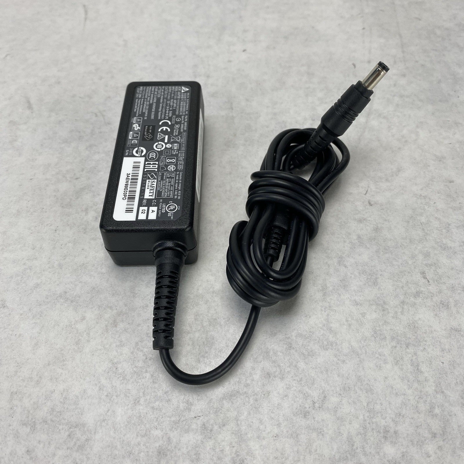 Delta Electronics ADP-36PH A ADP-36JH A 12V 3A 36W AC Adapters (Lot of 10)
