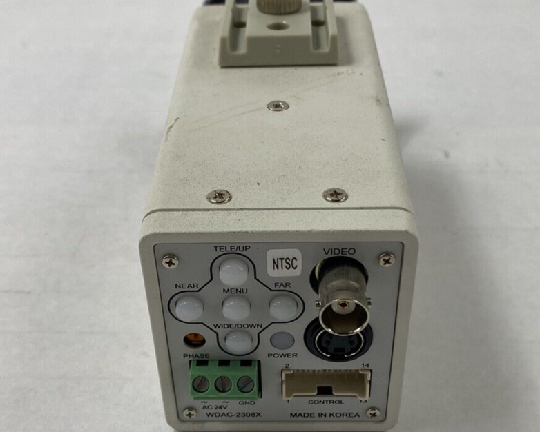 Weldex WDAC-2308X-MKIT Color Camera with Weldex Adaptor Lens For Parts or Repair