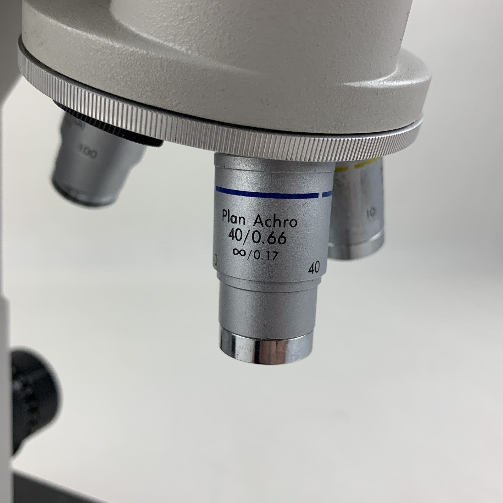 Reichert Microstar IV 410 Lab Microscope 10/.25 40/0.66 100/1.25 Oil No Bulb