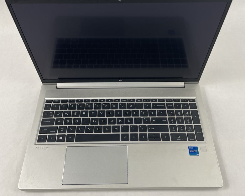 HP ProBook 450 G8 15.6" i5-1135G7 2.40 GHz 8 GB RAM No SSD/OS/AC