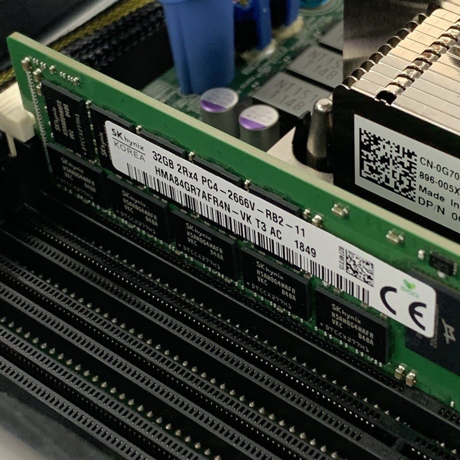 Dell EMC PowerEdge R540 Server 2x Silver 4114 2.10 GHz 64 GB RAM No HDD No OS16