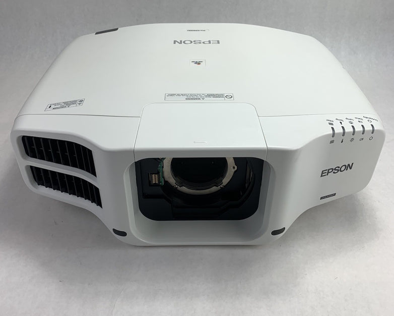 Epson H762A Pro G7400U LCD Lamp Projector - Parts or Repair No Lamp No Lens