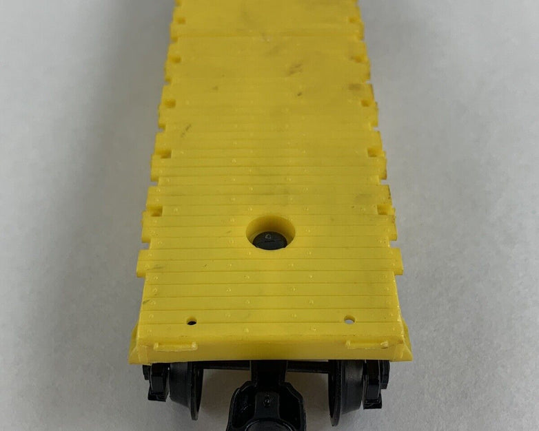 Lionel 9024 Chesapeake & Ohio Railroad Train Flat Skid and N.K.P 9031 Coal Car