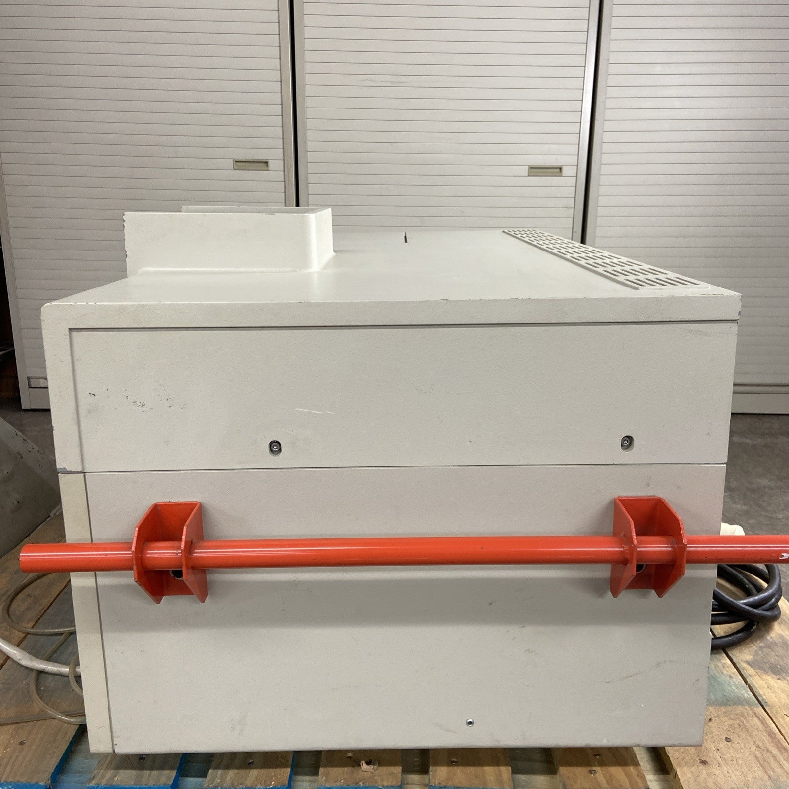 Perkin Elmer Zeeman Atomic Absorption Spectrometer Model 4100ZL