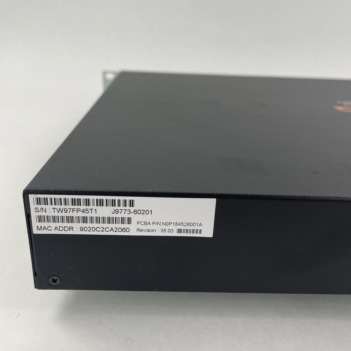 HP Aruba 2530-24G PoE+ J9773A 24-Port Gigabit Switch - Tested6
