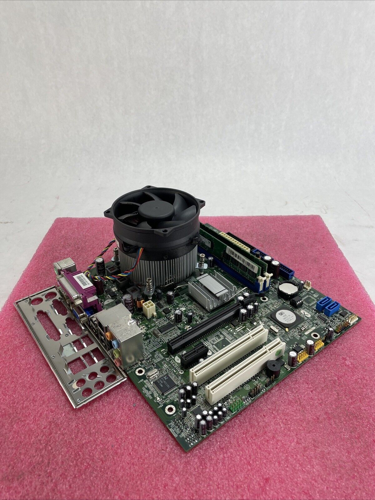 Acer Veriton M261 Motherboard Intel Celeron 430 1.8GHz 512MB RAM w/Shield