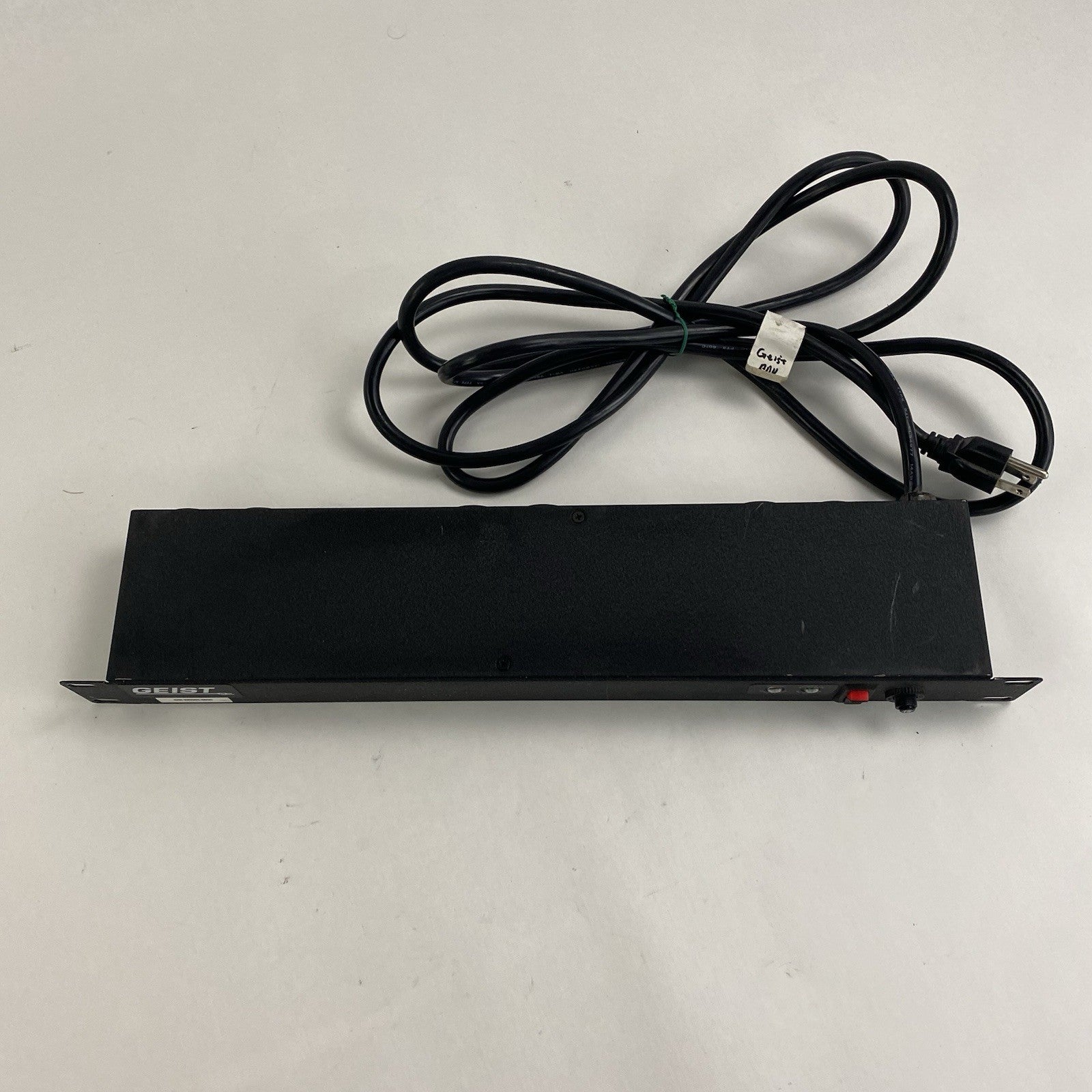 Geist SP064-10 6-Outlet Power Distribution Unit2