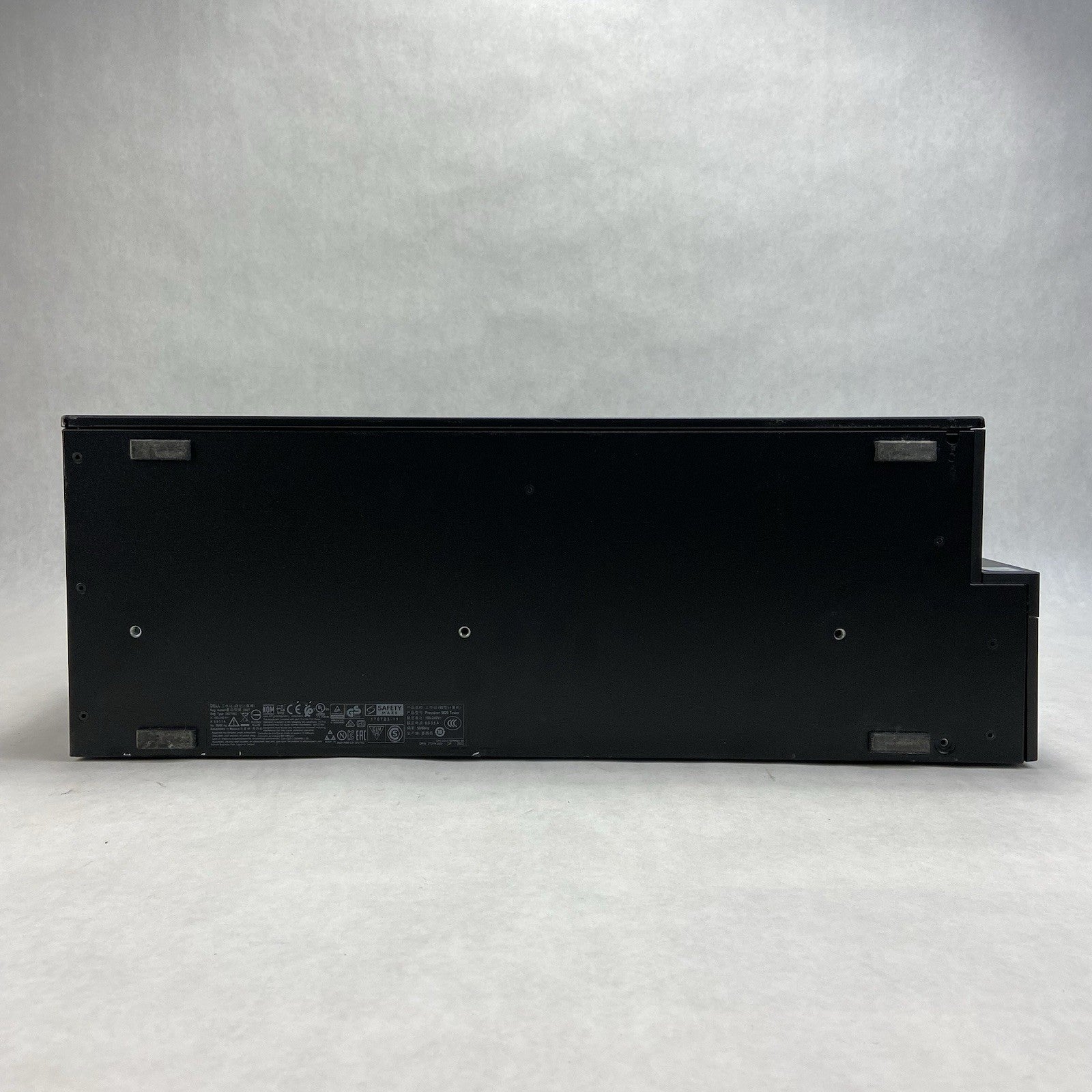 Dell Precison 5820 Tower Xeon W-2123 3.6GHz No RAM No HDDOS P4007