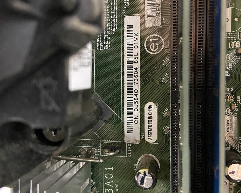 Dell Vostro 410 MT Intel Core 2 Quad Q6600 2.4GHz 4GB RAM No HDD No OS