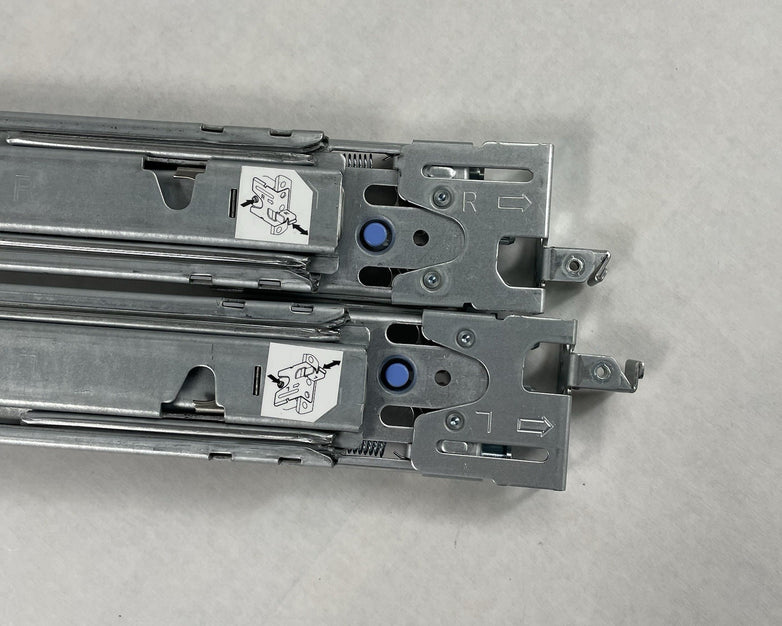 IBM 69Y5022 69Y5021 Server Rail Kit L & R