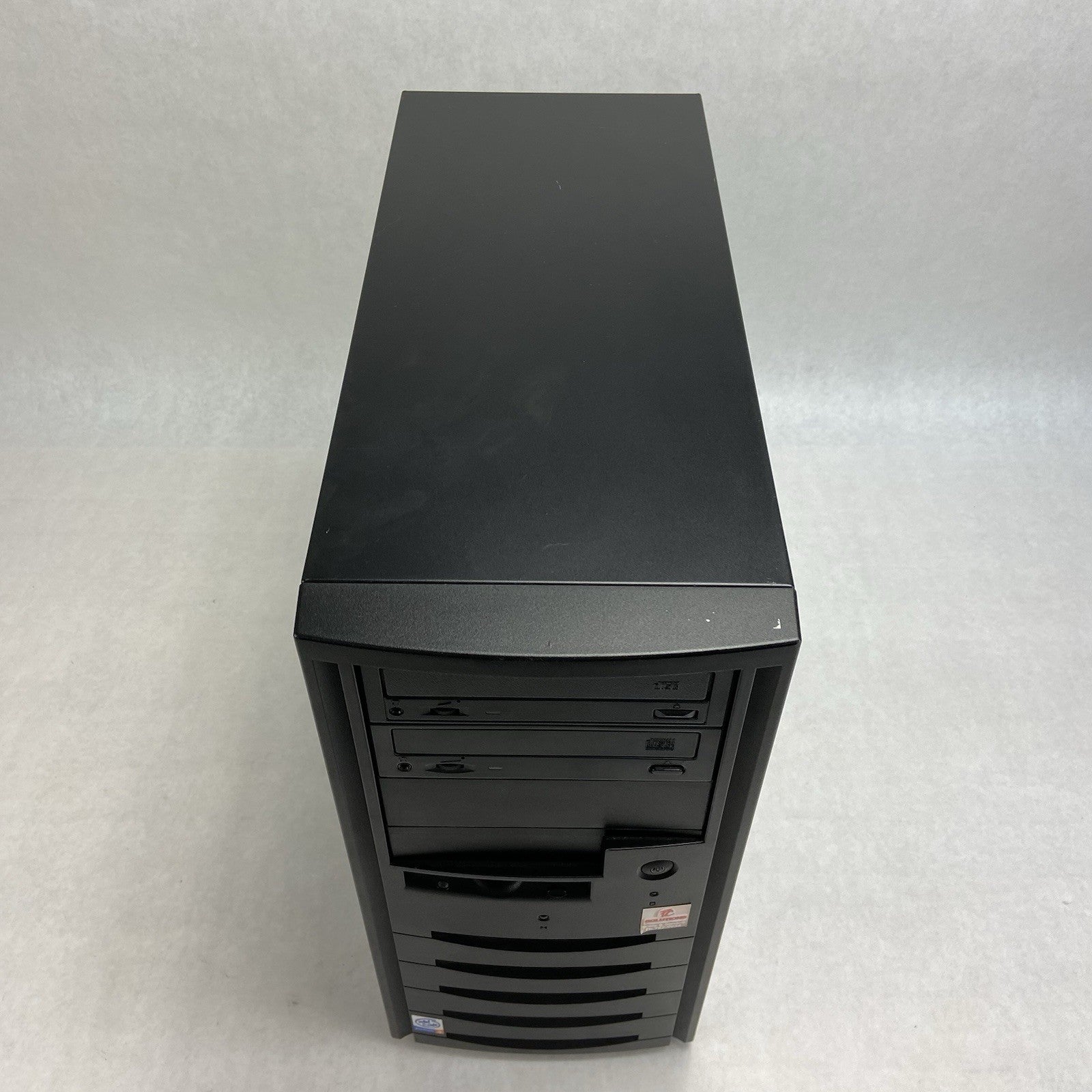 In-Win V523 Mid Tower Computer Case Bare Bones No PSU2
