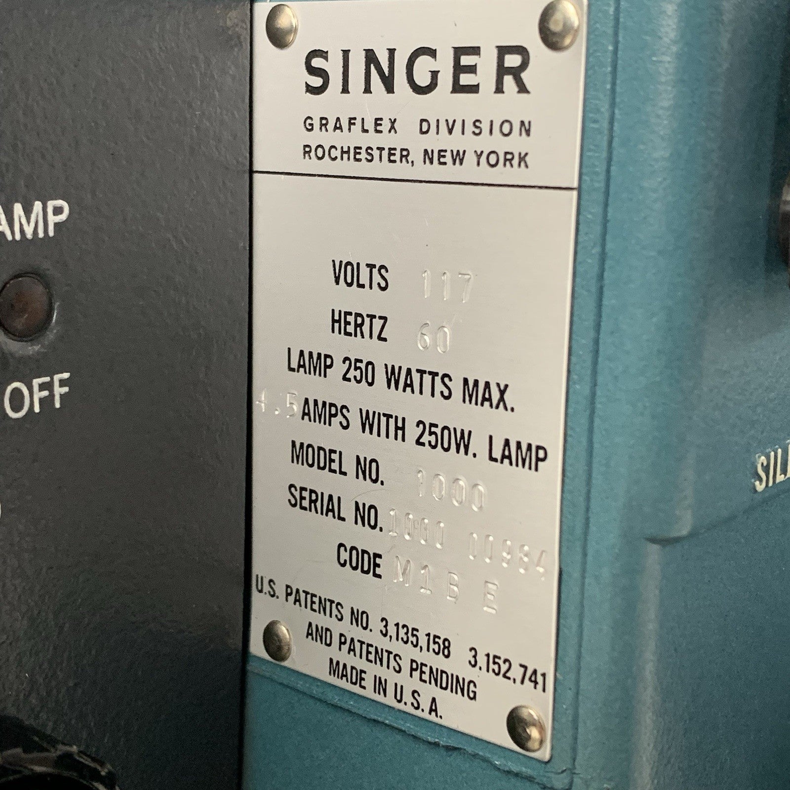 Singer Graflex 16 Sound Projector Power Tested Speaker Hums7