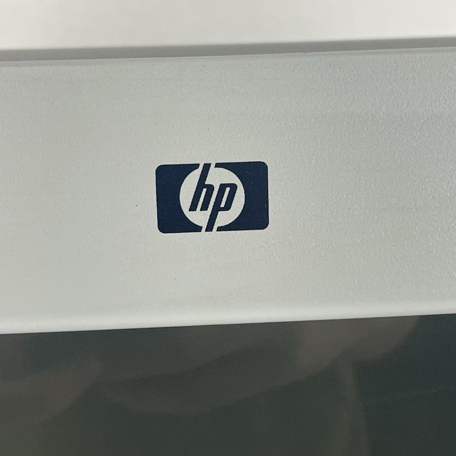 HP V72 P5303D PE1162U 16" CRT Monitor Tested Working4