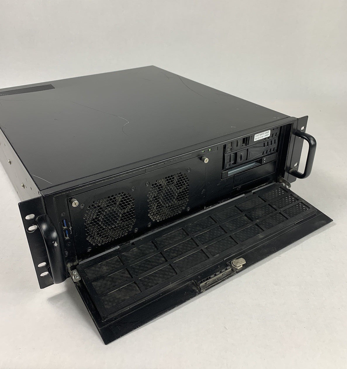 Advantech HPC-7320 Compact 3U Rackmount Server Chassis