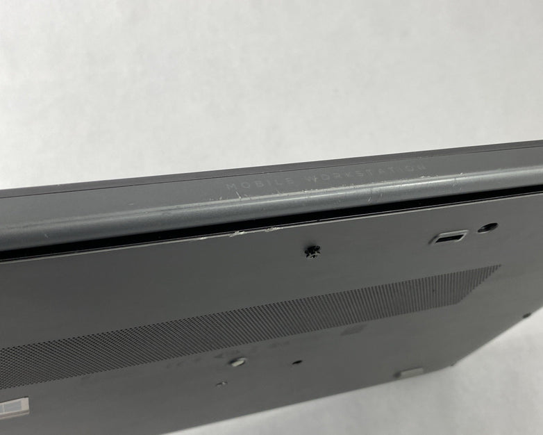 HP ZBook 15u G6 15.6" Touch Core i7-8565U 1.80 GHz 16 GB RAM No HDD No OS