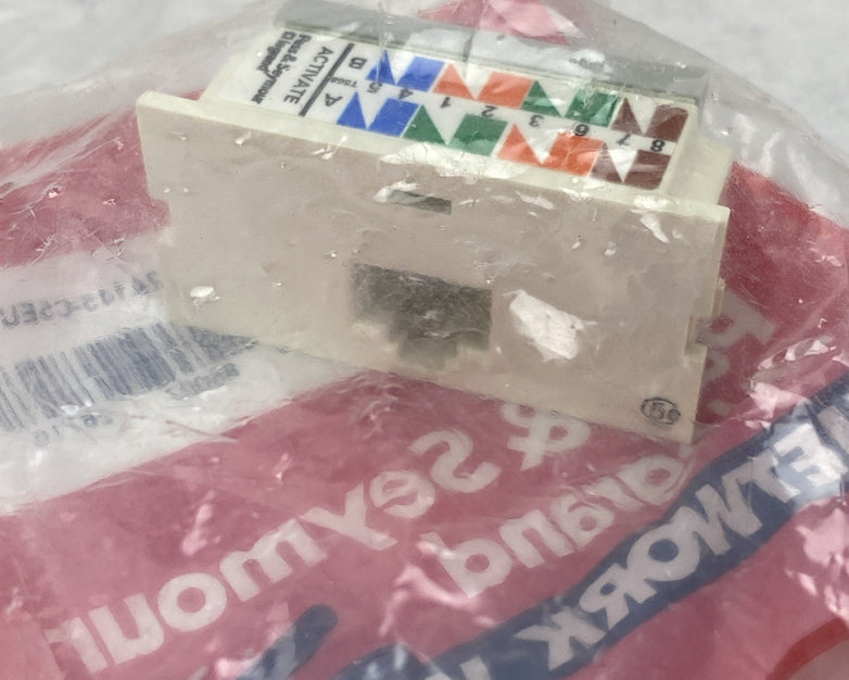 Pass & Seymour 2A145-C5EU Activate 2A Single Cat 5e RJ45 Wiremold Ivory - Lot 15