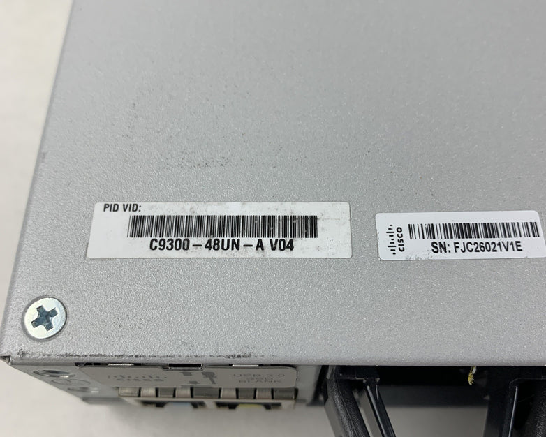 Cisco C9300-48UN-A 48-Port UPoE Ethernet Network Advantage Switch Tested Reset
