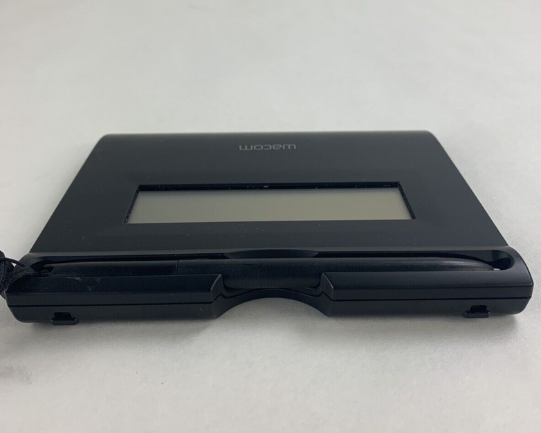 Wacom STU-300 / 01 USB LCD Signature Tablet Pad with Stylus Pen Tested