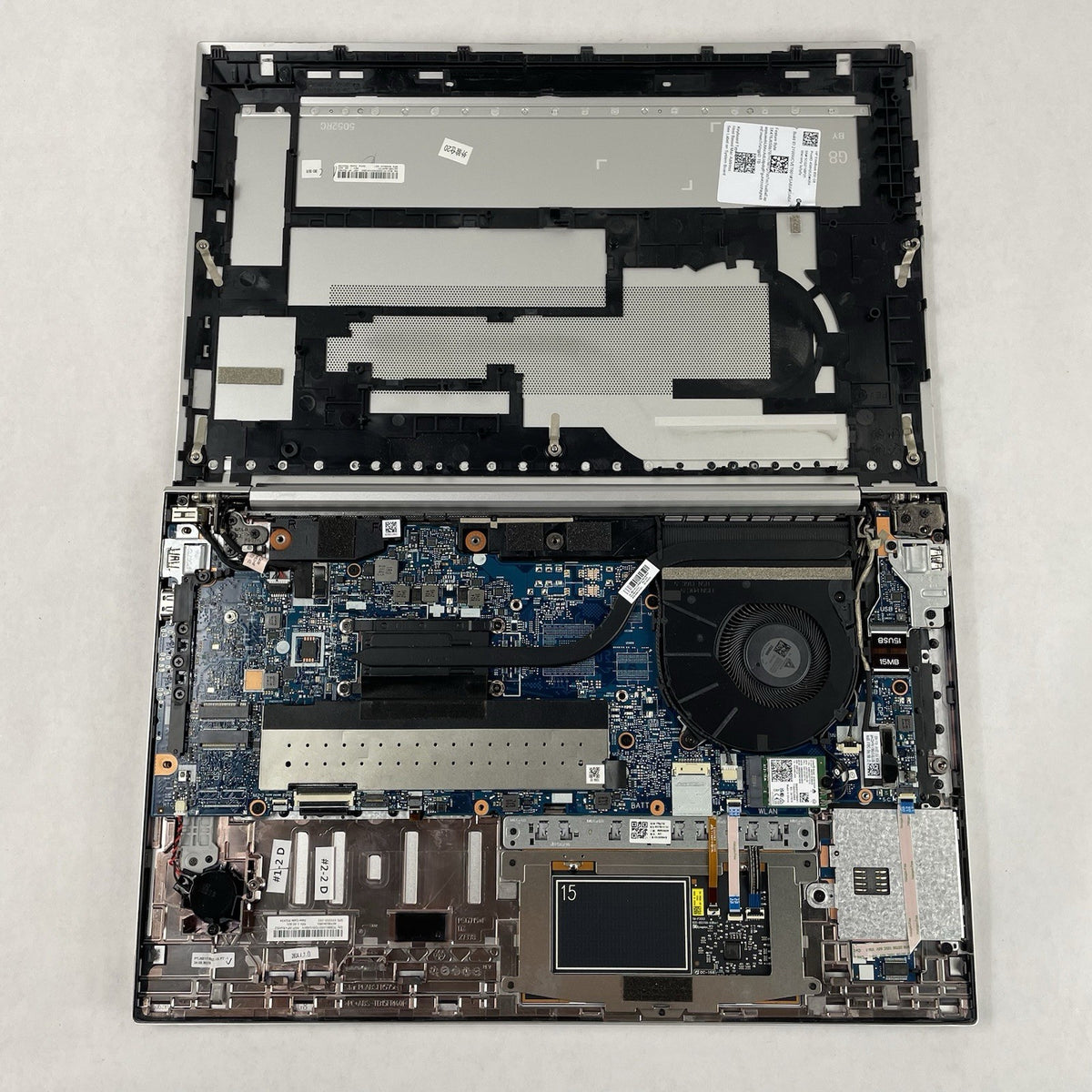 HP EliteBook 850 G8 15.6" i7-1185G7 3.00GHz 16GB RAM No SSD/OS/AC/Batt - Bad USB16