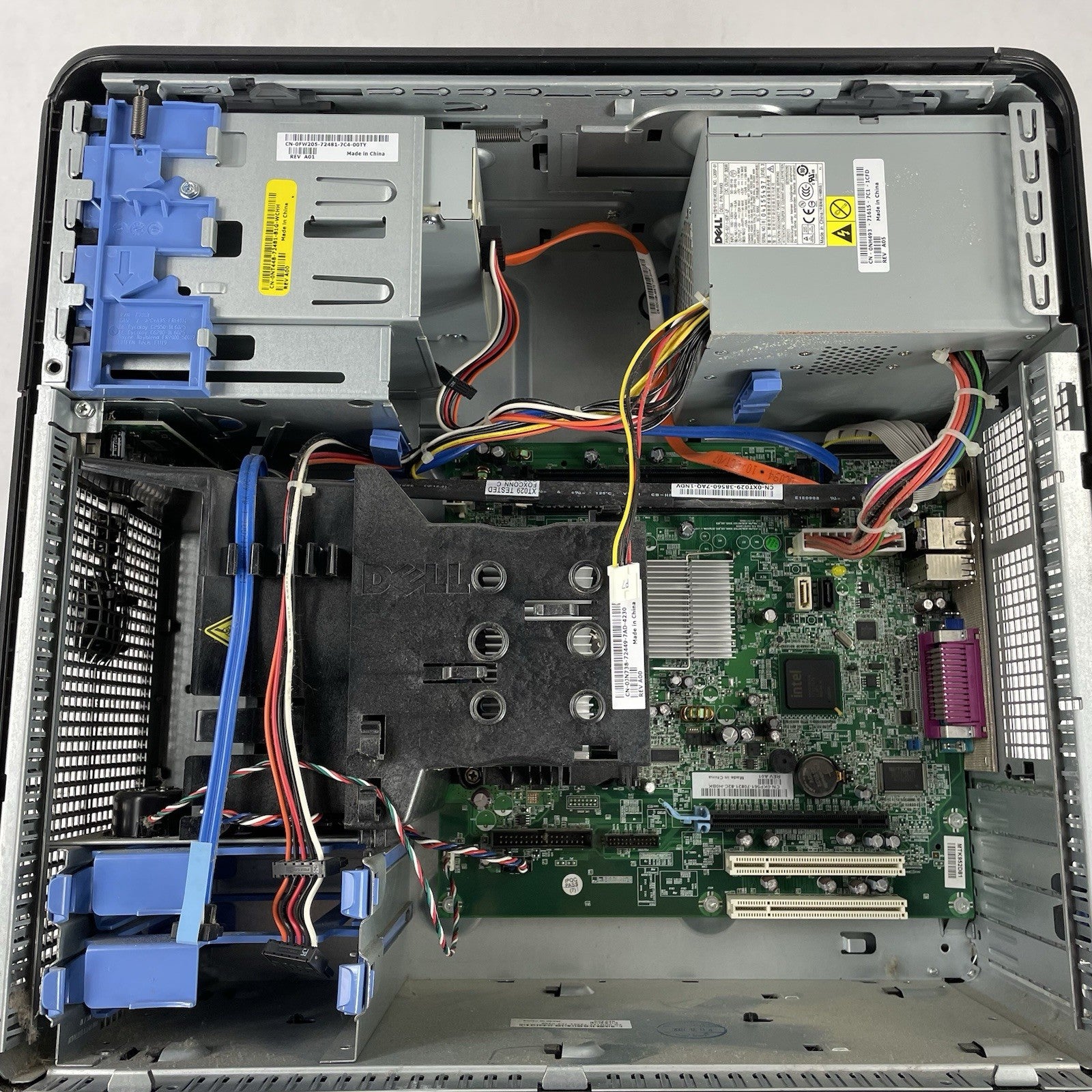 Dell Optiplex 330 MT Core 2 Duo E4400 2.00 GHz 1 GB RAM No HDD/OS9
