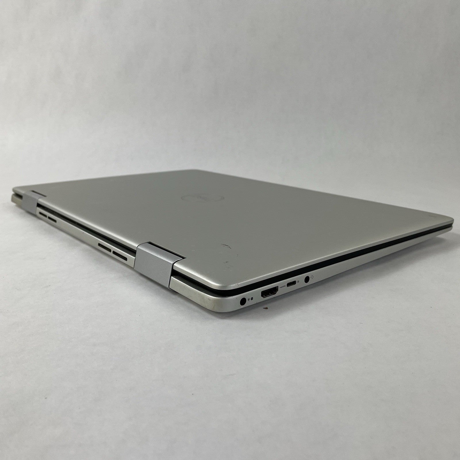 Dell Inspiron 7786 17.3" i7-8565U 1.80 GHz 8 GB RAM No SSD/OS/AC NVDIA MX25013