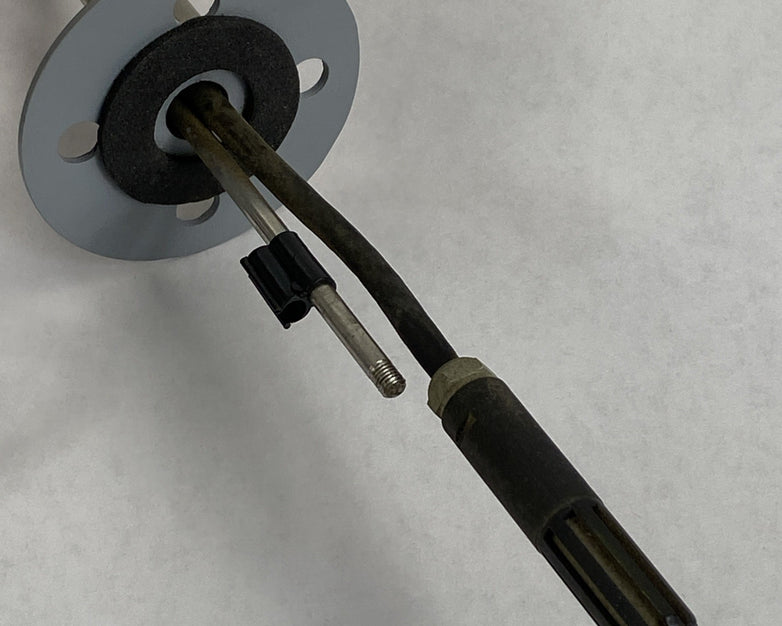Vaisala HMP233 Humidity and Temperature Transmitter D2A1A2AA32A2B1A w/ Probe