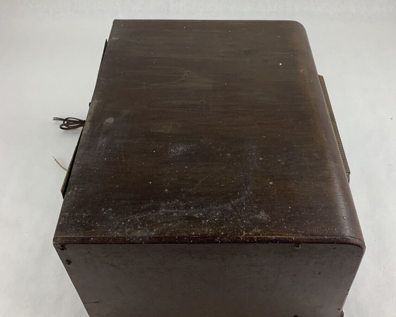 Montgomery Ward 62J-57 Super Sensitive Airline Radio Powers No Output Cut Cord