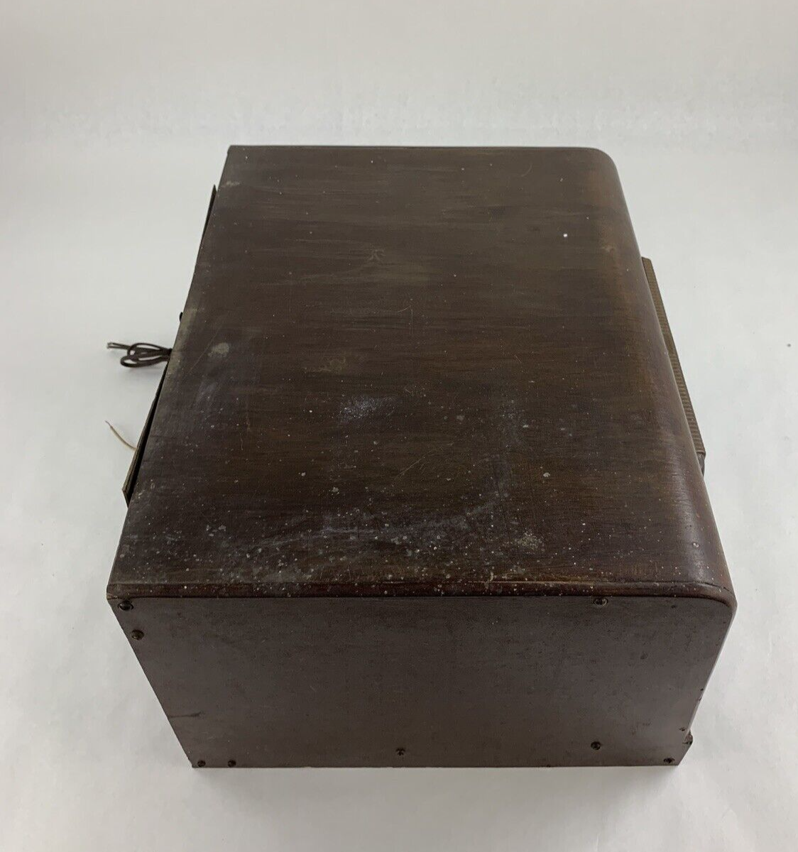 Montgomery Ward 62J-57 Super Sensitive Airline Radio Powers No Output Cut Cord
