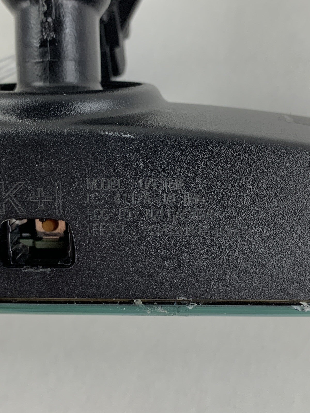Audi UAGTMA Q5 Interior Rear View Mirror OEM 4112A-UAGTMA Missing Button