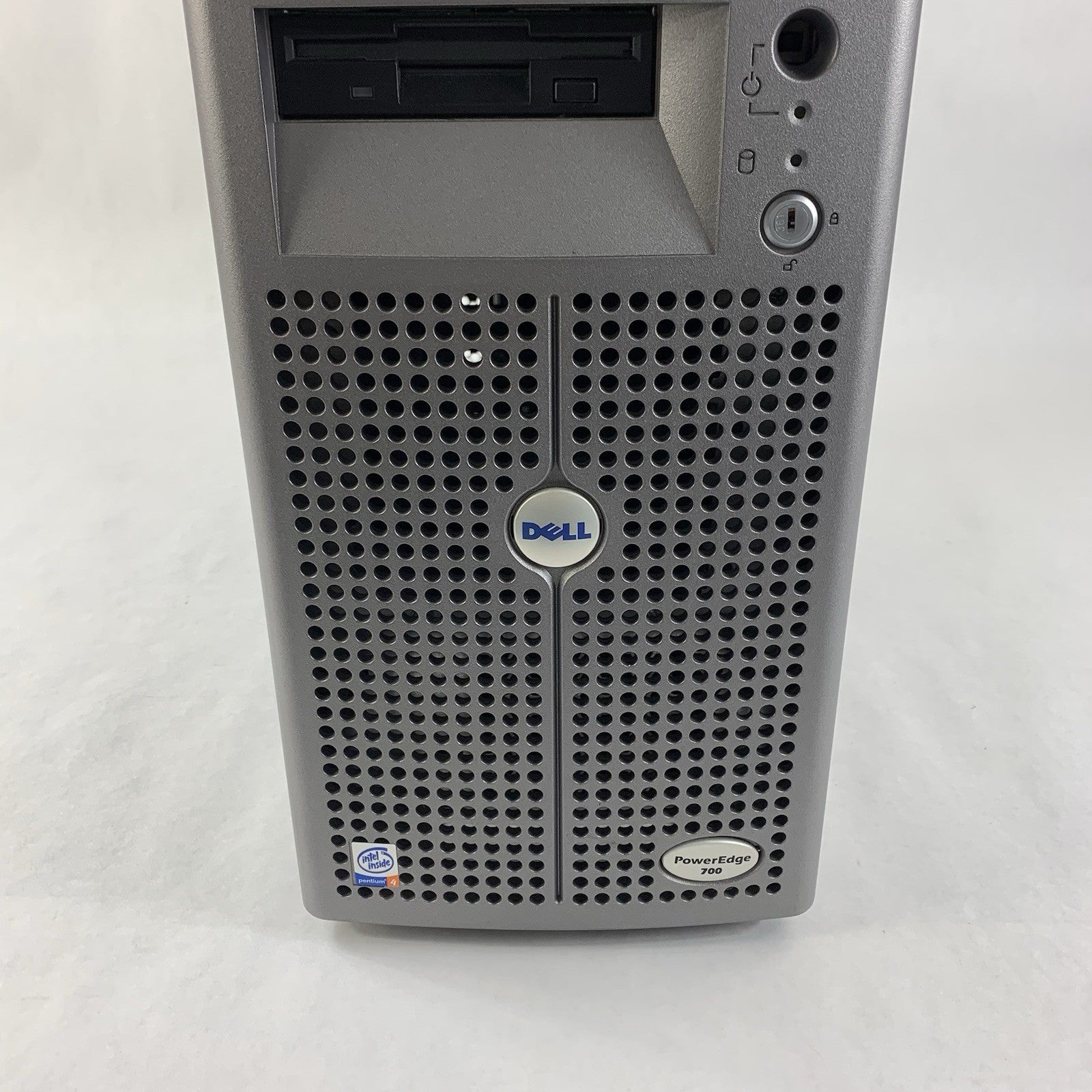 Dell PowerEdge 700 Tower Server 1x Pentium 4 2.8 GHz 2 GB Ram No OS No HDD3