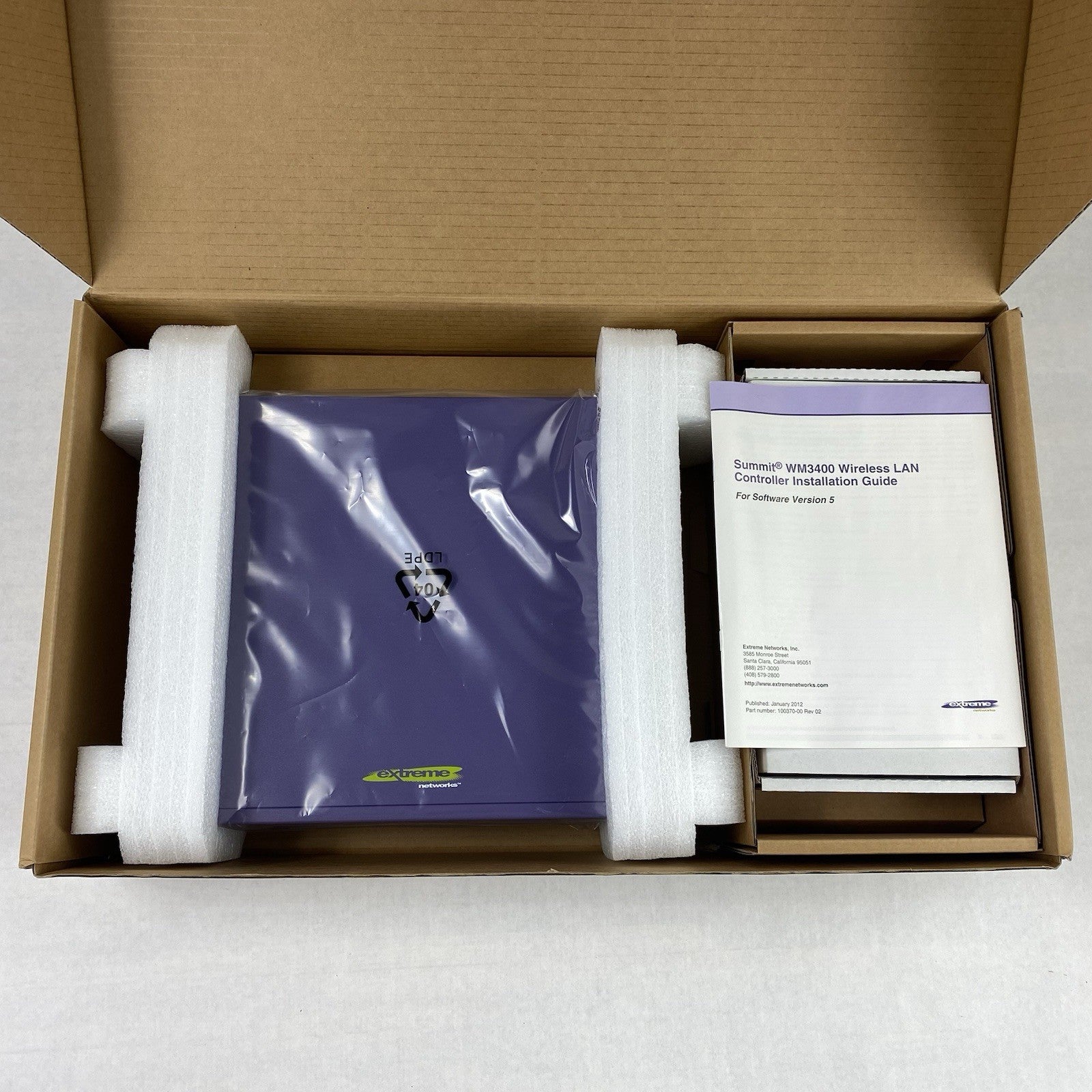Extreme Networks 15717 Summit WM3400 WLAN Controller
