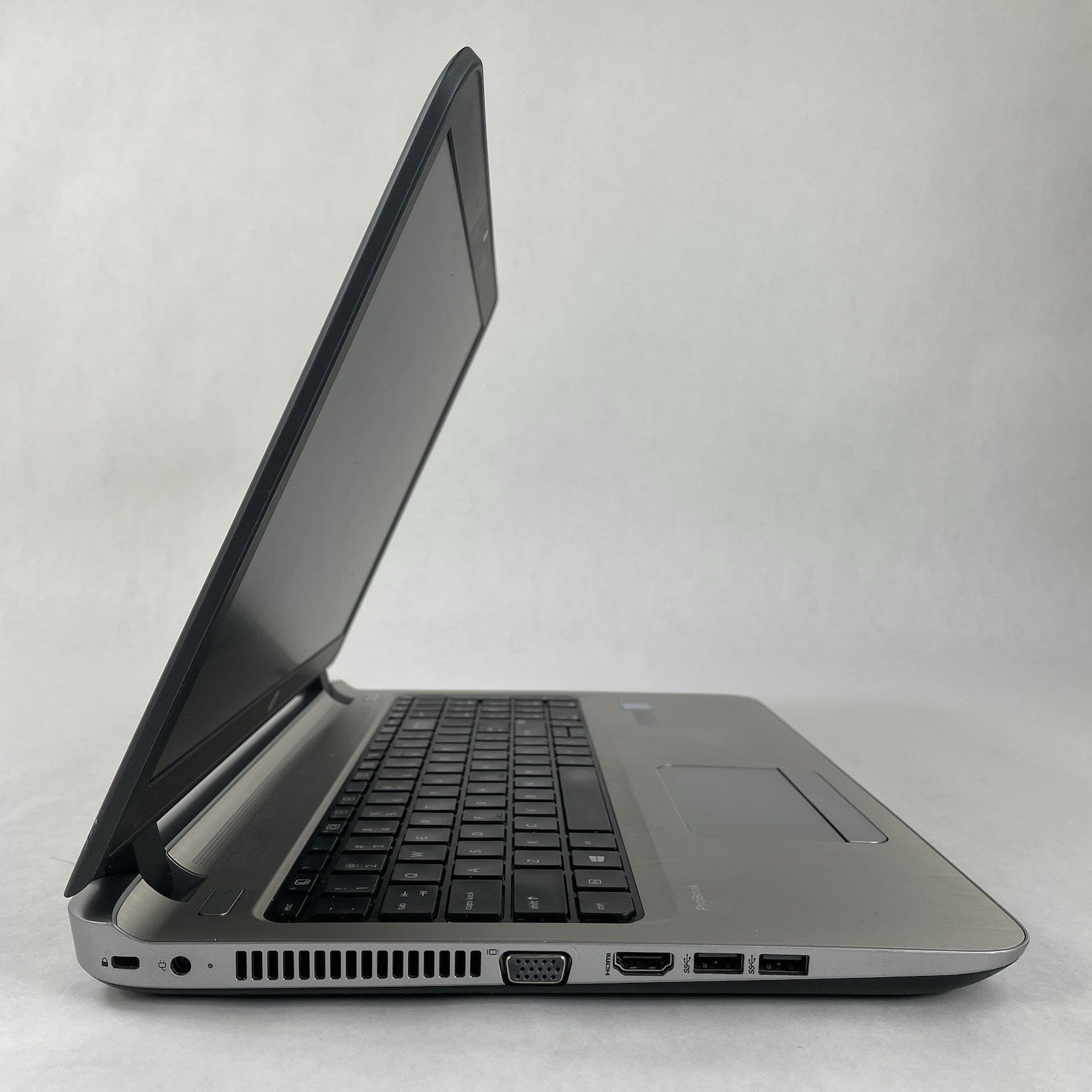 HP ProBook 450 G3 15.6" i5-6200U 2.30 GHz 4 GB RAM No SSD/OS/AC/Battery4