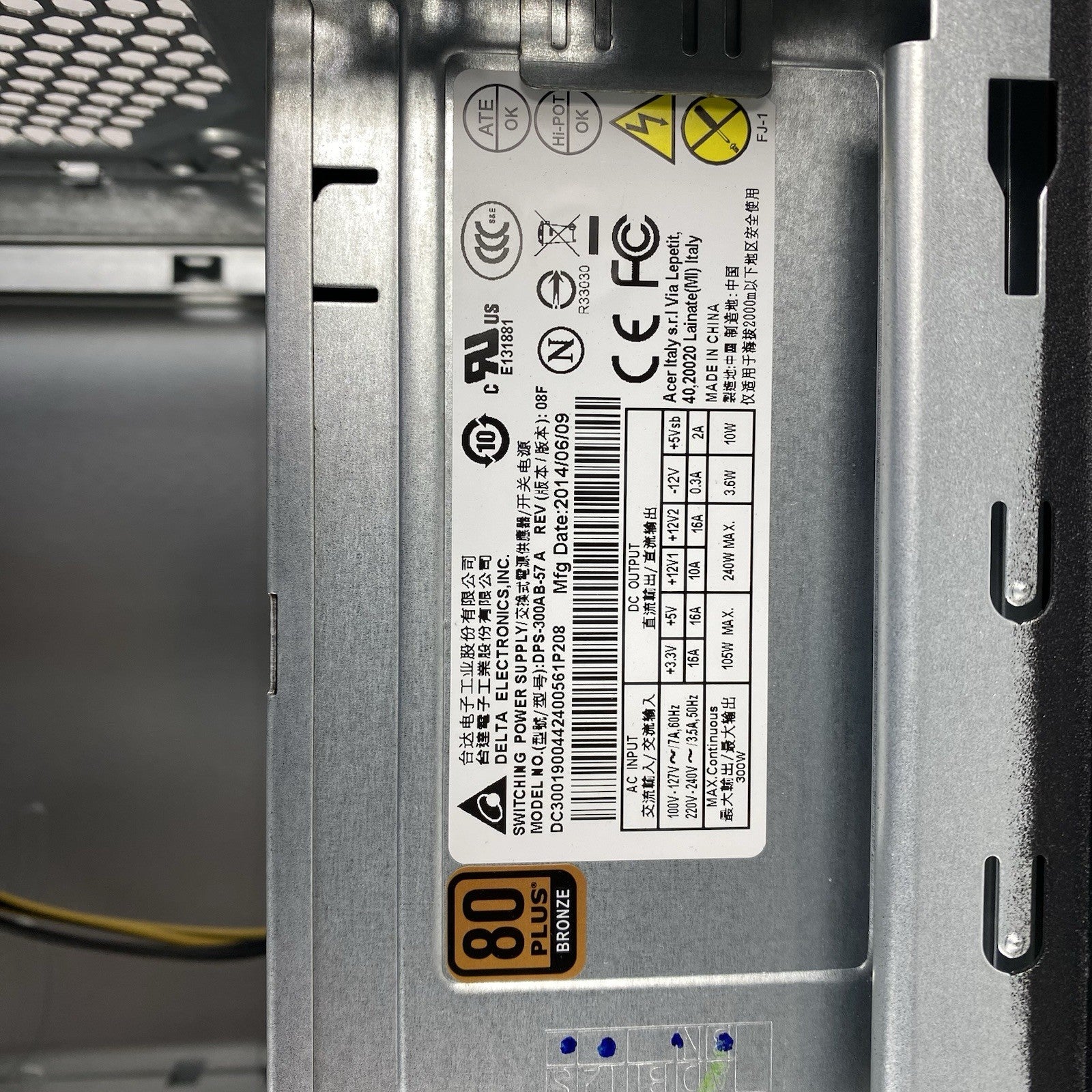 Acer Veriton M2 Series ATX Mid Tower Computer Case with 300W Power Supply