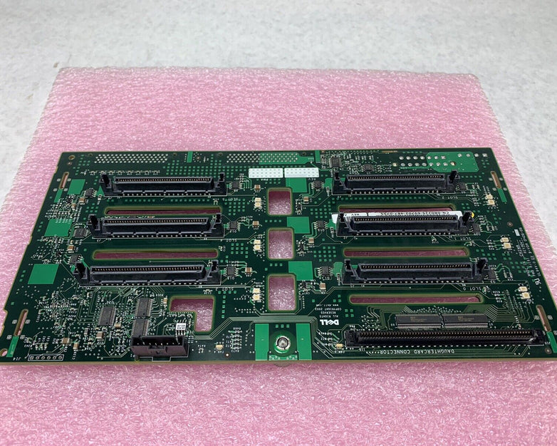 Dell PowerEdge 2600 Backplane R0225 REV A07