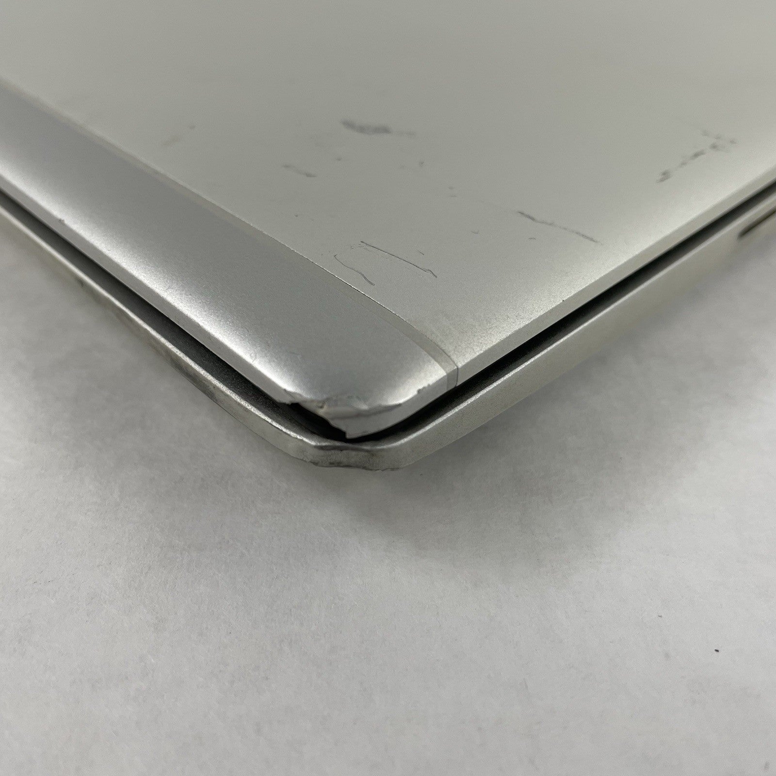 HP EliteBook 850 G6 15.6" i5-8365U 1.60 GHz 8 GB RAM No SSD/OS/AC - Dented8