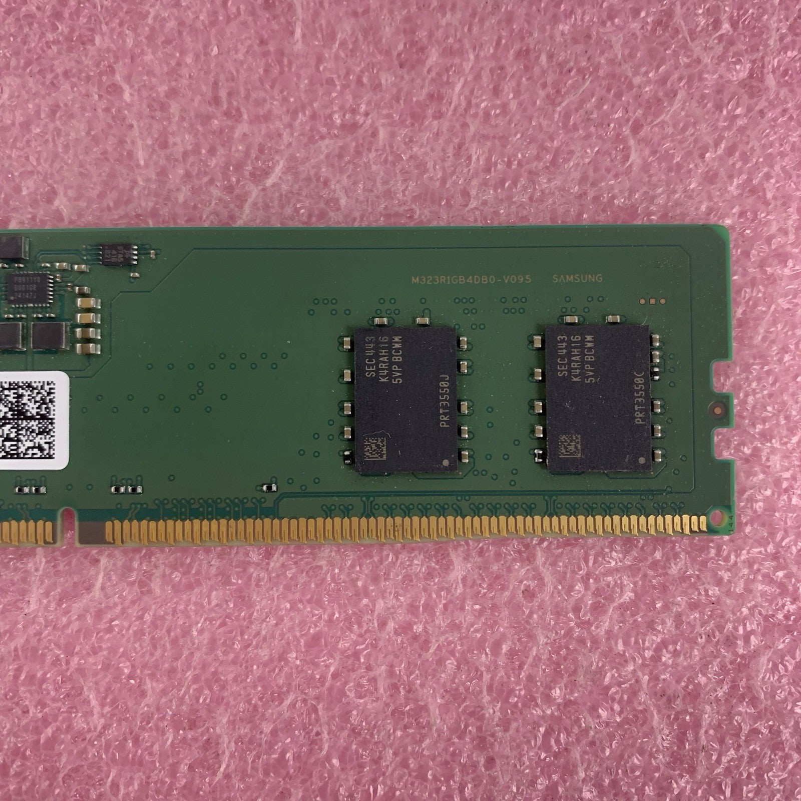Samsung  M323R1GB4PB0-CWM0D 8 GB DDR5-5600B DIMM Desktop Memory Ram3