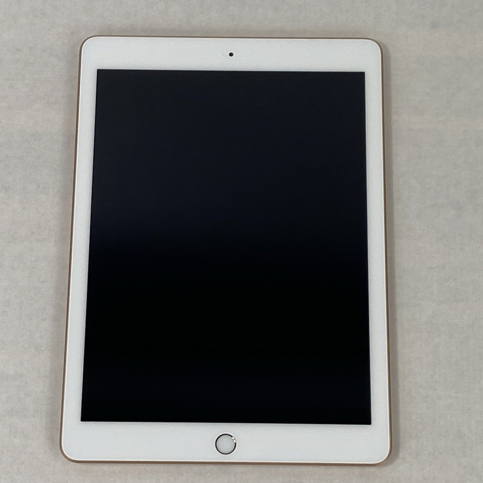 Apple iPad 6th Gen A1893 32GB 9.7" Wi-Fi Gold IOS 17.7.9