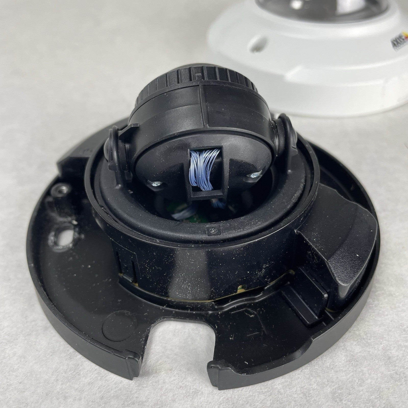 Axis Communications 2 P5532 5m3024-LVE M3004-V Lot of 8 Untested