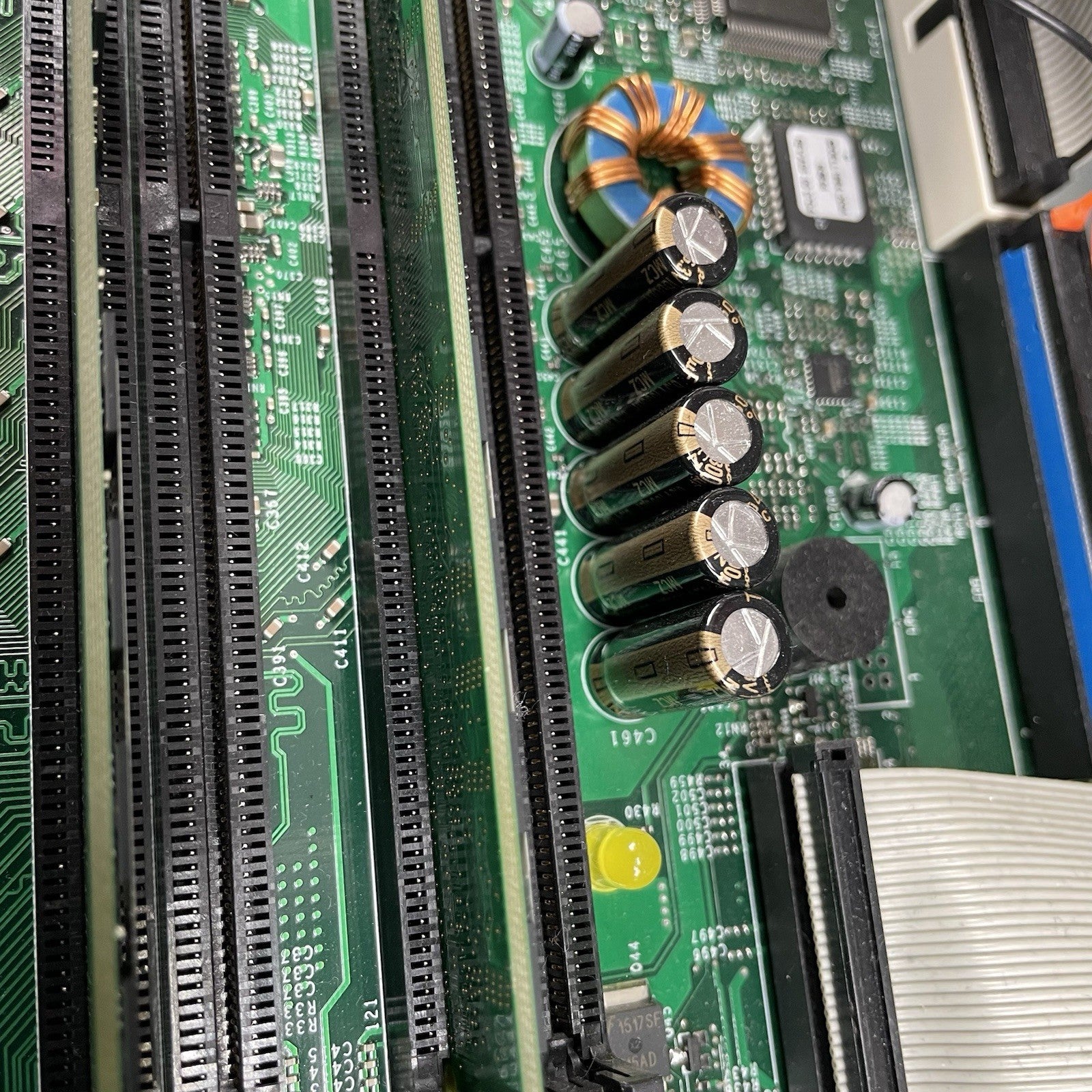 Dell Optiplex GX280 Intel Pentium 4 3.00 GHz 2 GB Ram No HDD No OS